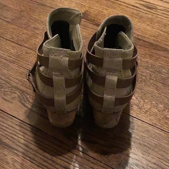 DV Dolce Vita bootie - Picture 2 of 4